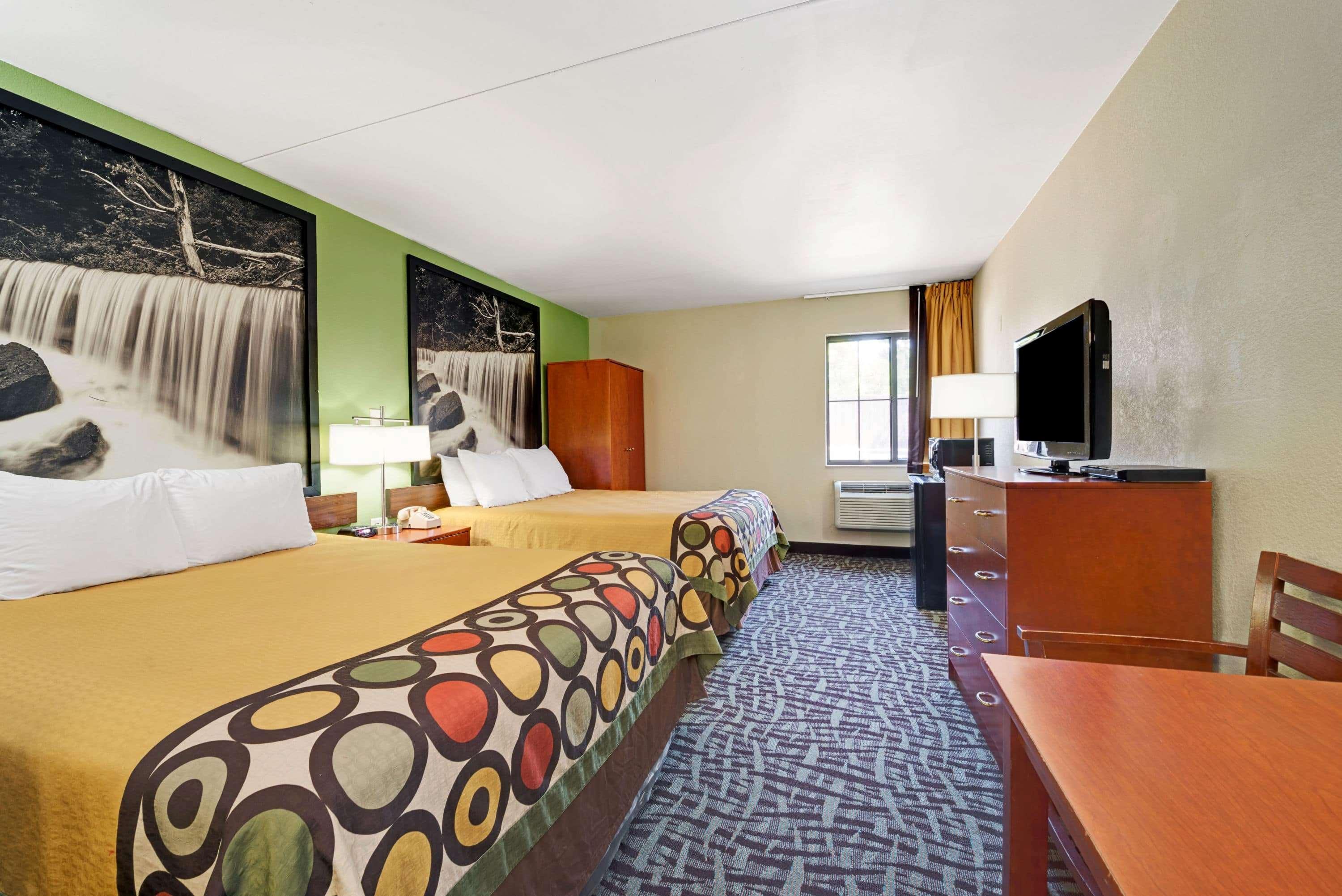 ซูเปอร์ 8 บาย วินด์แฮม วิชิตา อีสต์ Hotel วิชิต้า ภายนอก รูปภาพ