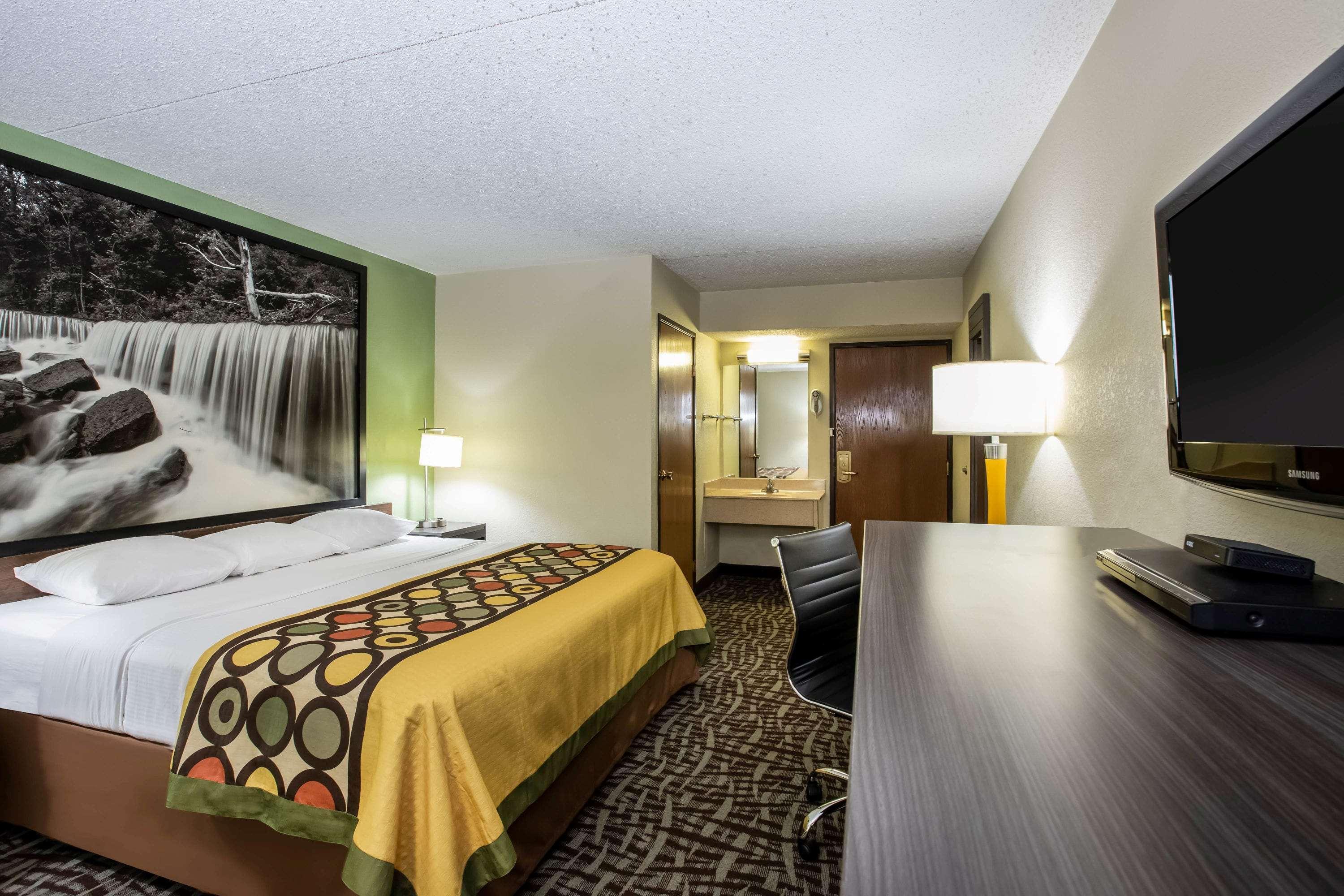 ซูเปอร์ 8 บาย วินด์แฮม วิชิตา อีสต์ Hotel วิชิต้า ภายนอก รูปภาพ