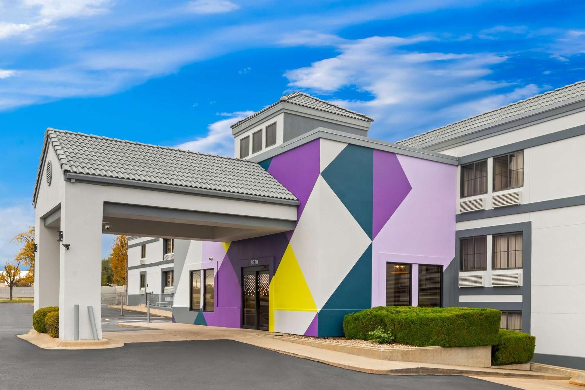 ซูเปอร์ 8 บาย วินด์แฮม วิชิตา อีสต์ Hotel วิชิต้า ภายนอก รูปภาพ